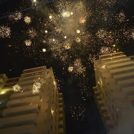 Twin Towers & 4* Shëngjin