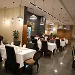 酒店 Twin Towers & Shëngjin