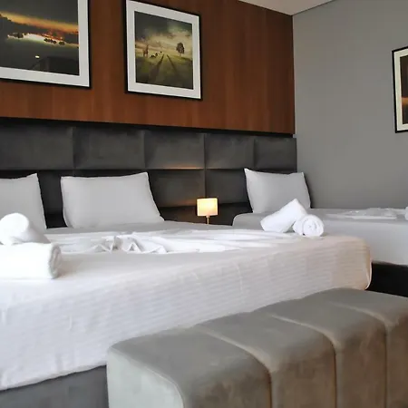 Twin Towers City&beach 4* Shëngjin