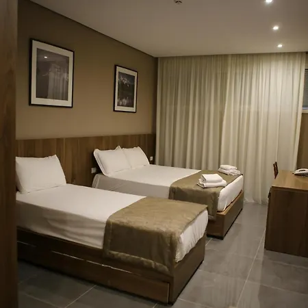 Hotel Twin Towers & 4*