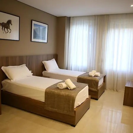 Twin Towers City&beach Hotel 4*
